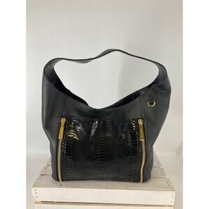 MICHAEL KORS, LARGE BLACK LEATHER ANIMAL PRINT SHOULDER BAG